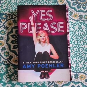 Yes Please by Amy Poehler (softcover book)